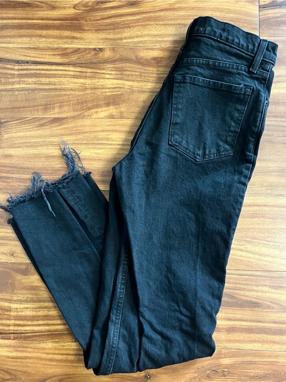 Abercrombie & Fitch Black High-Rise Straight Jeans